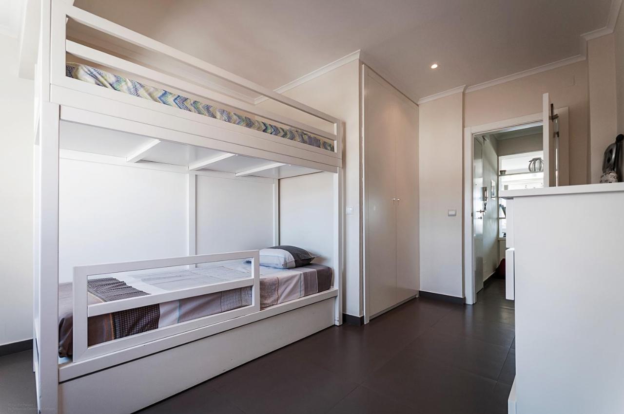 Amazing Apartment In Costa Da Caparica Exterior photo