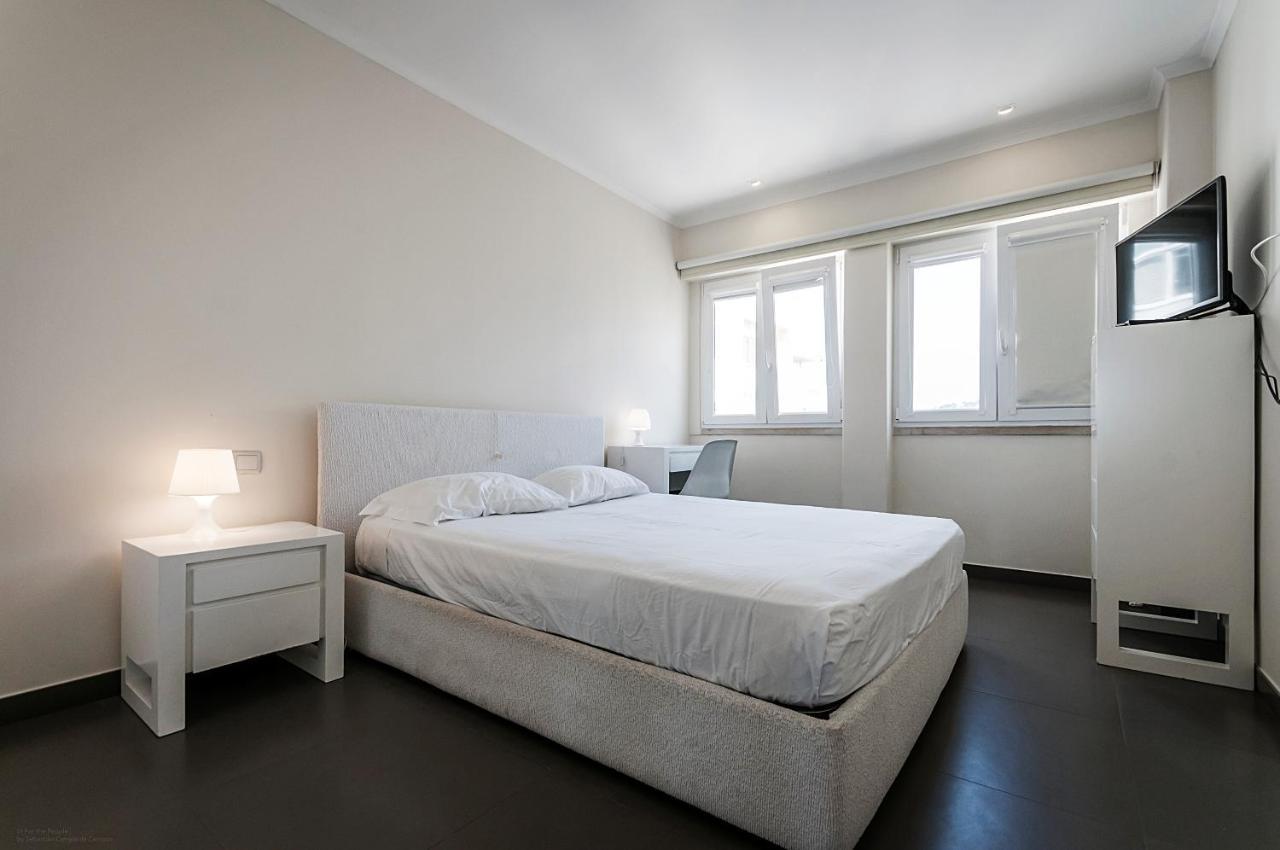 Amazing Apartment In Costa Da Caparica Exterior photo